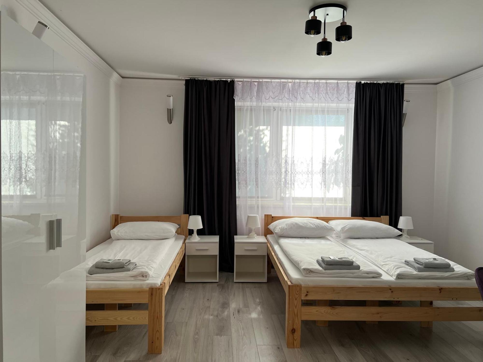Etna 3 Dom Z Parkingiem Rzeszow Morgowa Apartment Exterior foto